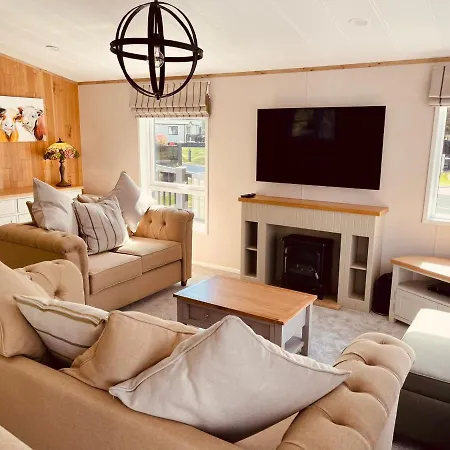 Luxury Lodge - Hoburne Devon Bay-3