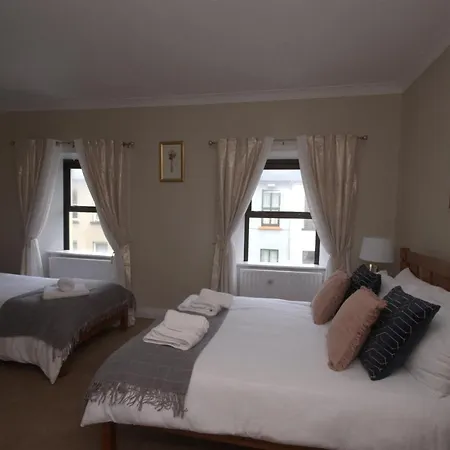 Lizzys Little Kitchen Town Accommodation-3
