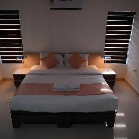 Chandra Inn-3