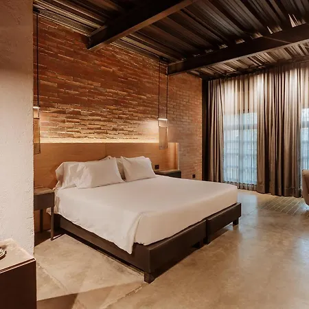 The Art Hotel El Poblado Medellin By Key 33-2