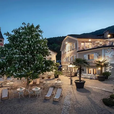 Hotel Weisse Lilie - Giglio Bianco-2