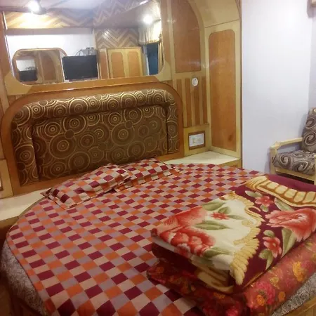 Hotel Gulmarg Regency-2