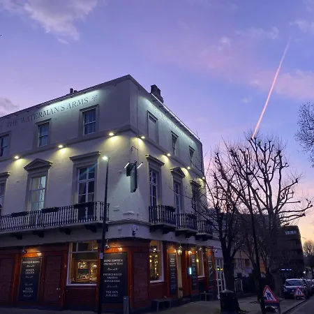 The Waterman'S Arms-3