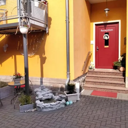 Hotel am Weinbergschloss-3