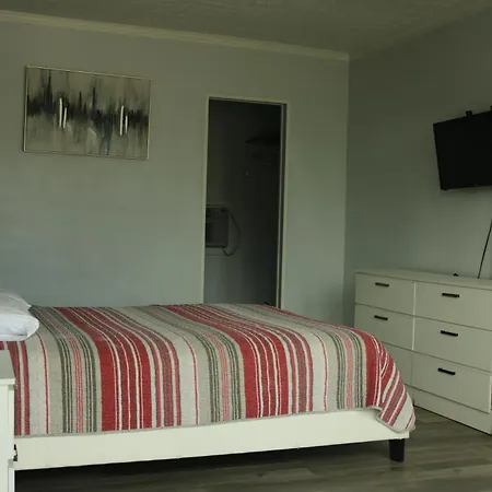 Travel Inn Fort Pierce-3