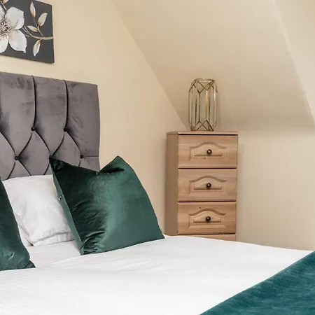 The Green Inn Rooms-2