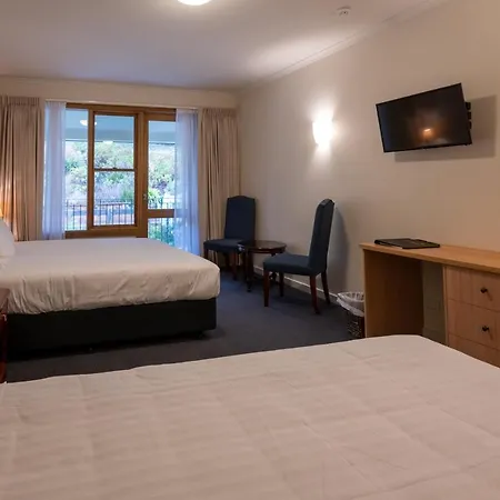 Elkanah Lodge And Conference Centre-3