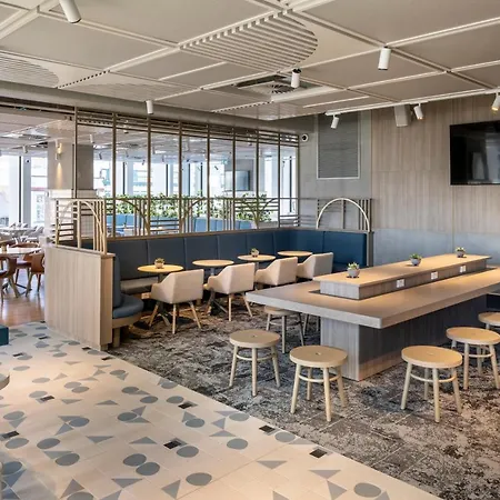 Holiday Inn Express Auckland City Centre By Ihg-2