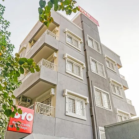 Oyo White Castle Heritage Near Pune Airport-3