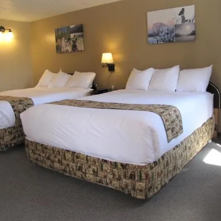 Bear Country Inn And Suites-2