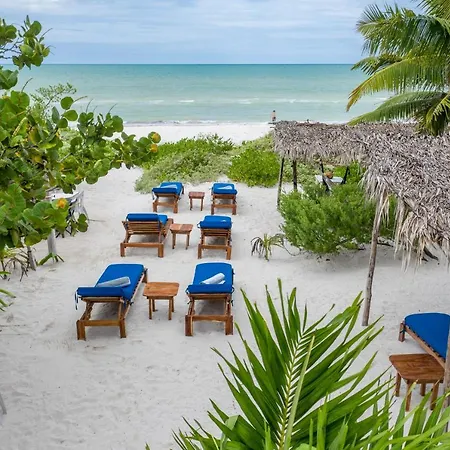 Casa Mate Beachfront Cabanas El Cuyo-2