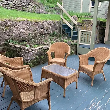 Abe'S Spring Street Guest House-3