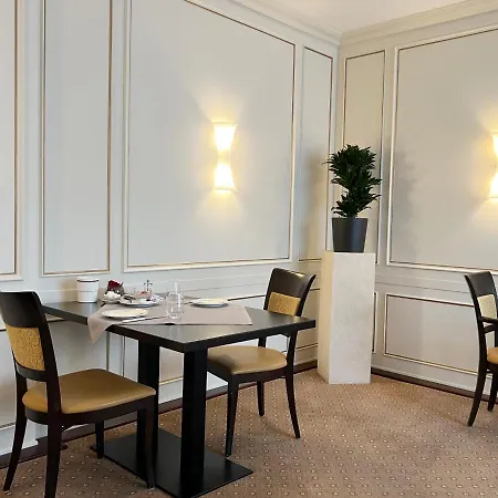 Hotel Kuehler Krug-2