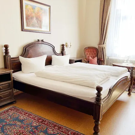 Hotel Kuehler Krug-3