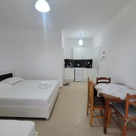 Black Pearl Hotel-3