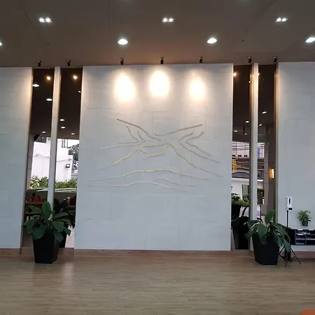 Affordable And Comfortable Serin East Tagaytay Condominun-3