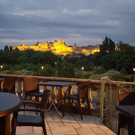 Carcassonne Guesthouse-2