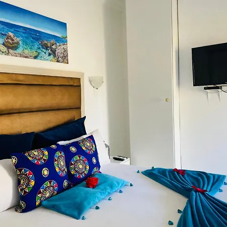 The Moon Guesthouse-2