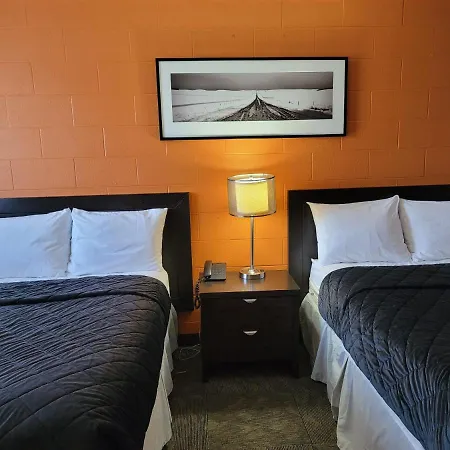 Roadking Inns Motel-3