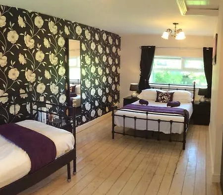 The Golden Lion Hotel-3