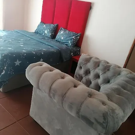 Ferndale Guest House And Party Venue-3