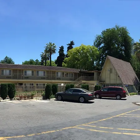 Discovery Inn-2