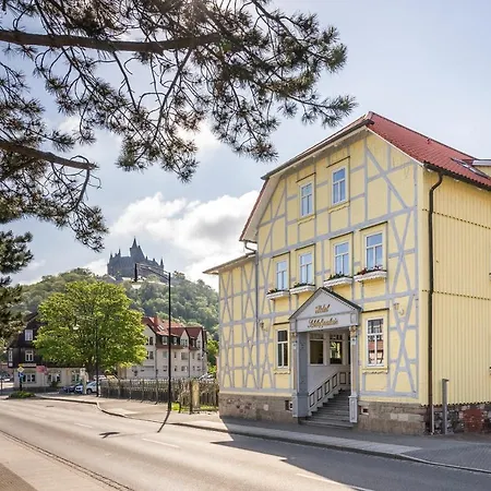 Boutiquehotel Schloßpalais-2