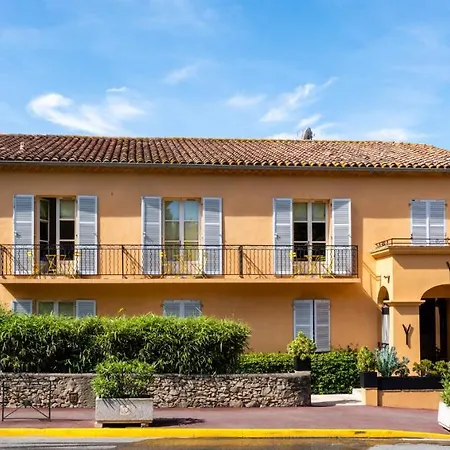 Hotel Le Y-2