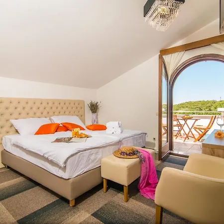 Hotel Villa Vrsar-3