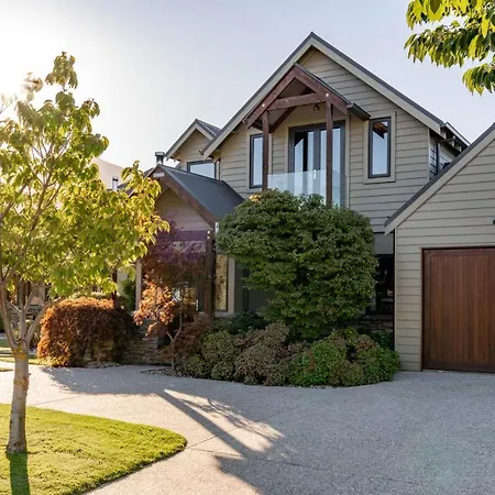 Wanaka Luxury Apartments-3