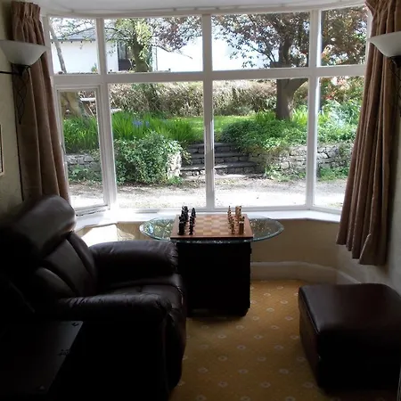Landing Cottage Guest House-3