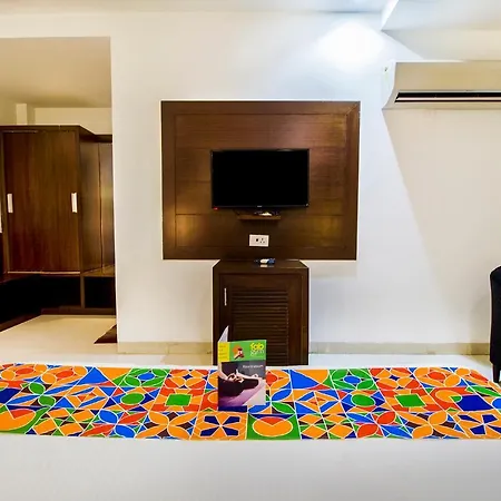 Fabhotel Star Delhi Airport-3