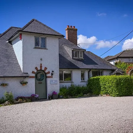 Halwell Lodge-3