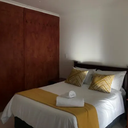 Esangweni Guest House-3