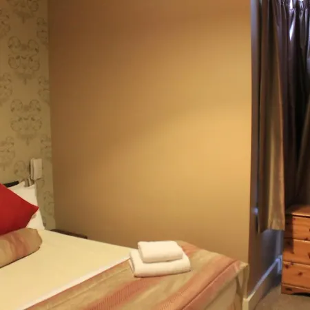 Skylark Guest House-2