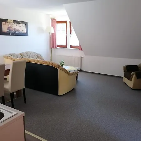 Hotelpension Schwalbennest-2