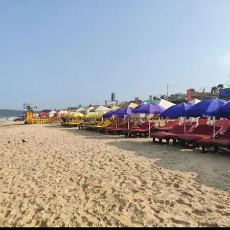 Red Rock Arambol Beach-2
