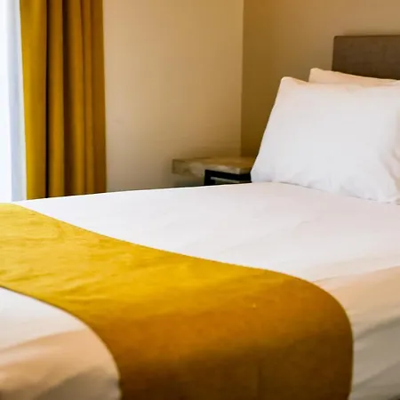 The County Hotel-2
