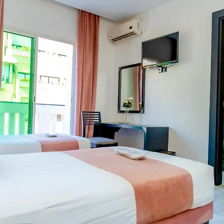 Hotel Les Ambassadeurs-2