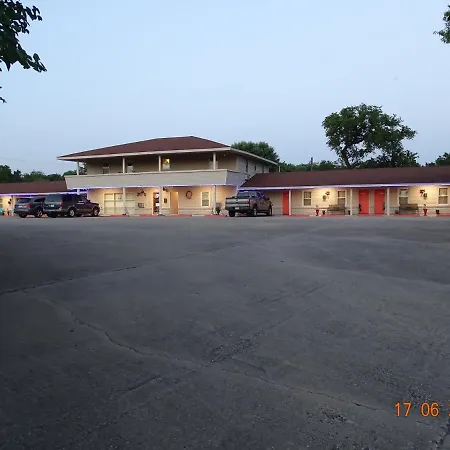 Best Budget Inn-3