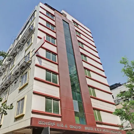 Itsy Hotels Bcp Suites-2