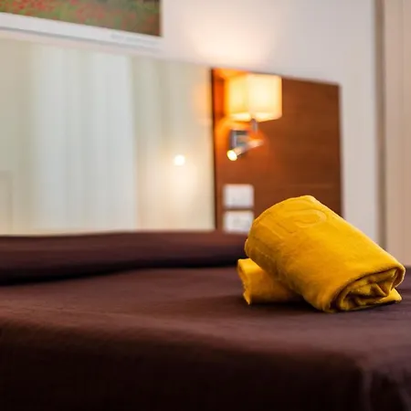 Hotel President-3