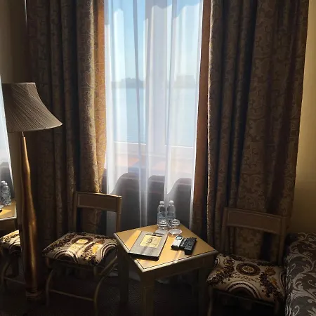 Отель Фараон-3