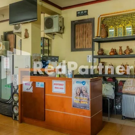 Vandhela Homestay Syariah Mitra Reddoorz-2