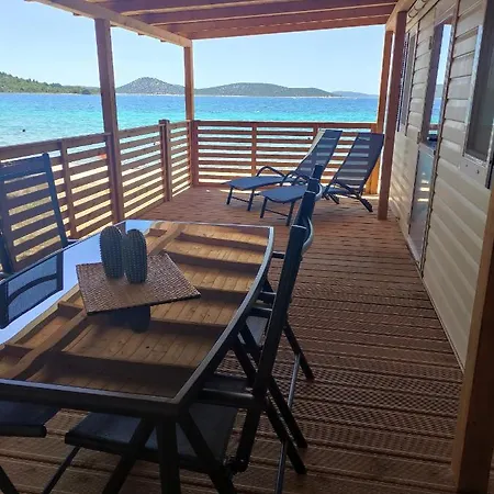 K9 Mobile Home Camp Imperial Vodice-3