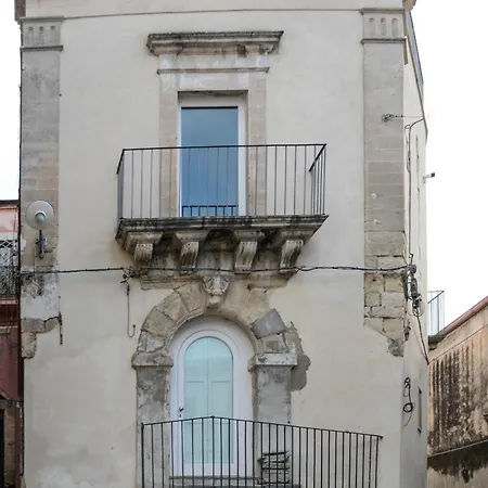Hotel Dell'Orologio-3
