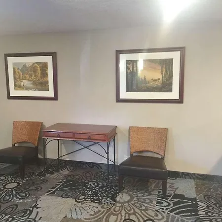 Americas Best Value Inn & Suites-Boise-3