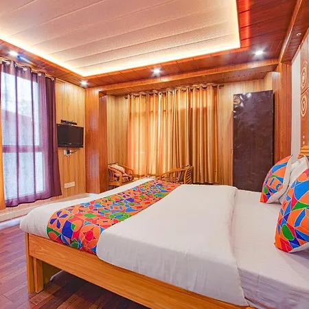 Fabhotel Sapphire-2