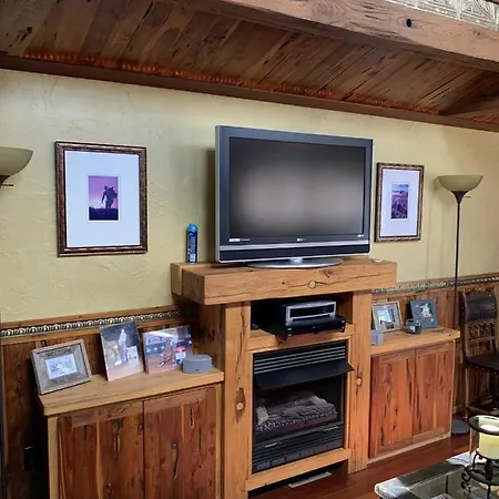 Tabasco Ranch - Antler Cabin-2