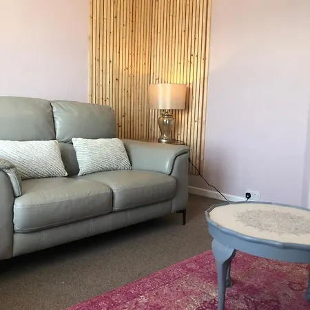 Cranwell Court Apartments-3